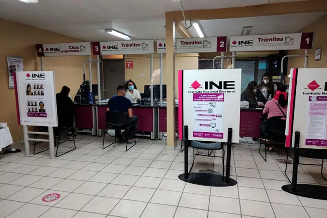 Llama INE a actualizar credencial de elector