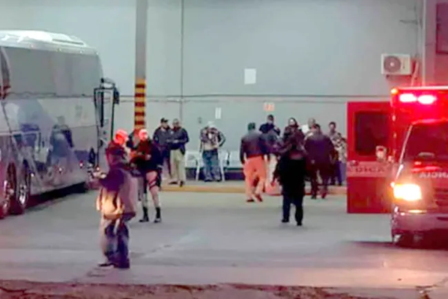 Dispara sujeto a pasajeros