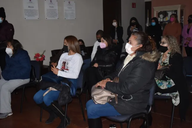 Colabora
INM con salud mental de
buscadoras de desaparecidos