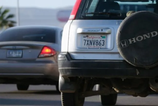 En incertidumbre agentes aduanales por regularización de “chcolates”