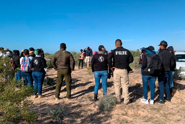 Hallan restos en fosa en Puerto Peñasco