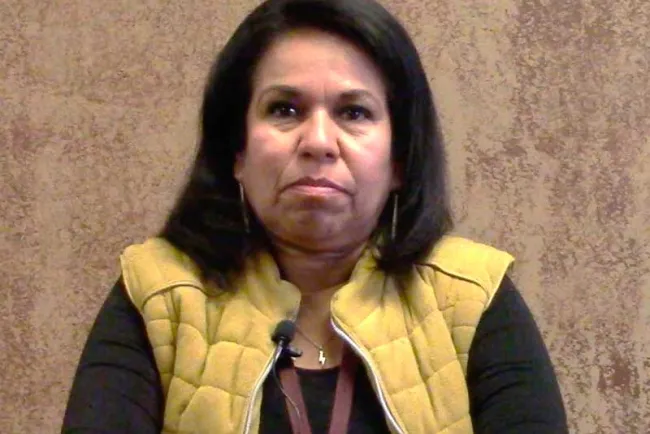 Efectúan primer pago de becas municipales