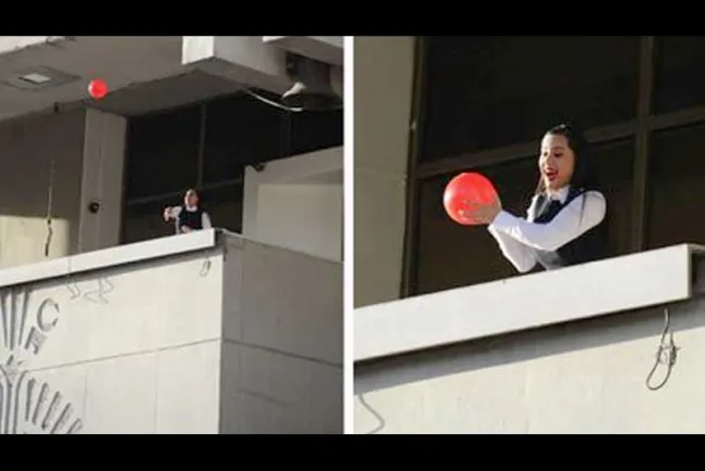 Lanza pelotas con billetes de 500 pesos alcaldesa Sandra Cuevas