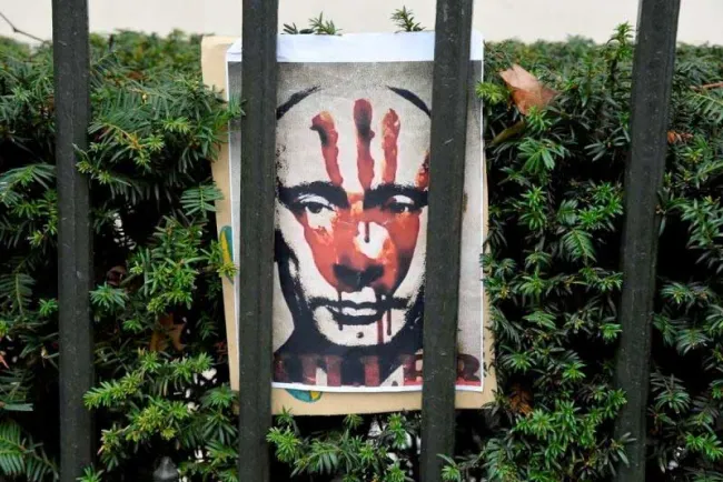 Suplica magnate ruso de medios a Putin en primera plana que pare la guerra