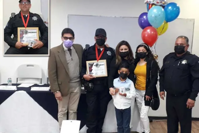 Reconocen acto heroico de oficial de Policía