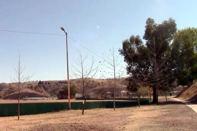 Piden vecinos atención a unidad deportiva Villa Sonora