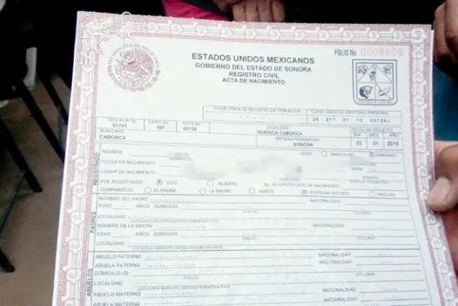 Podrán padres dar orden a apellidos de hijos; aprueba el Congreso
