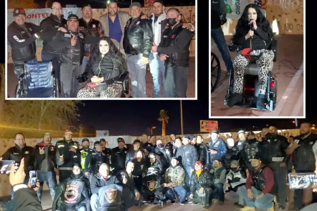 Sorprenden motociclistas a joven con silla especial