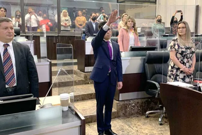 Es Luis Fernando Rentería nuevo presidente de la CEDH