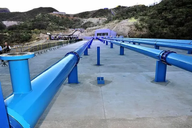 Atienden rezago con construcción de acueducto