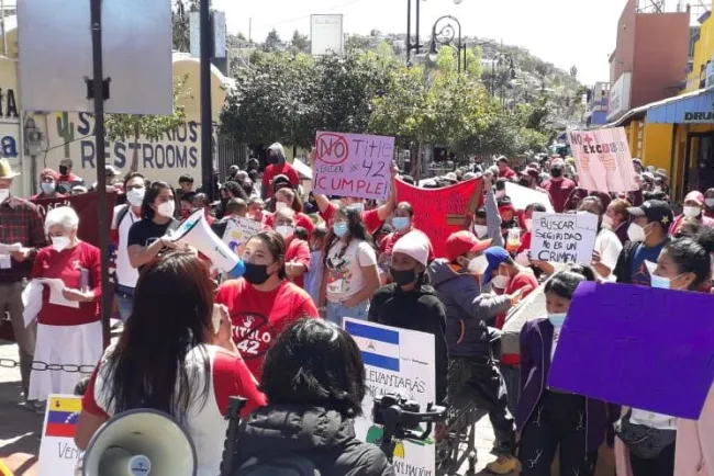 Alzan migrantes la voz en marcha, piden atención de EU