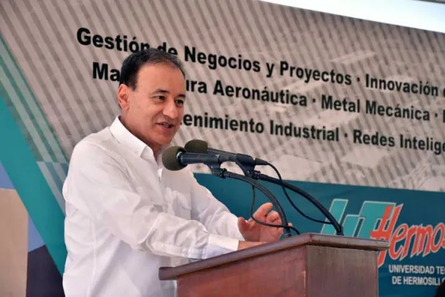 Impulsa Gobierno del Estado autonomía de universidades