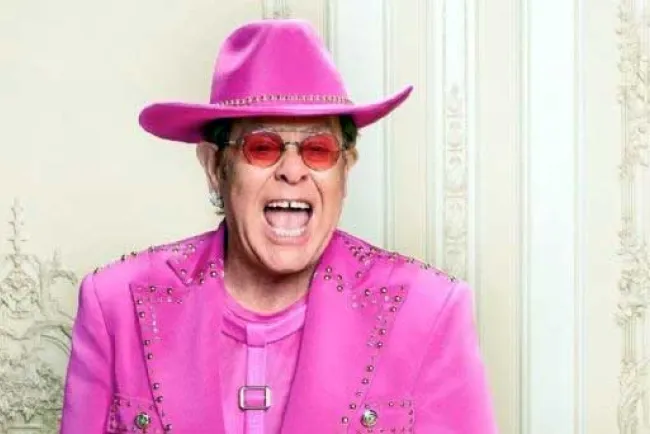 Cuenta Elton John la historia del niño ucraniano que jamás olvidó