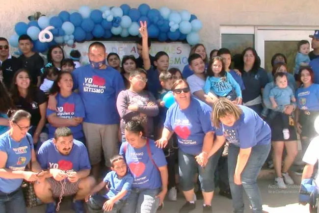 Destacan caravana por el Día Internacional del Autismo