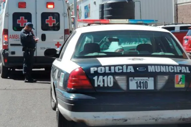 Encajuelan y roban a taxista