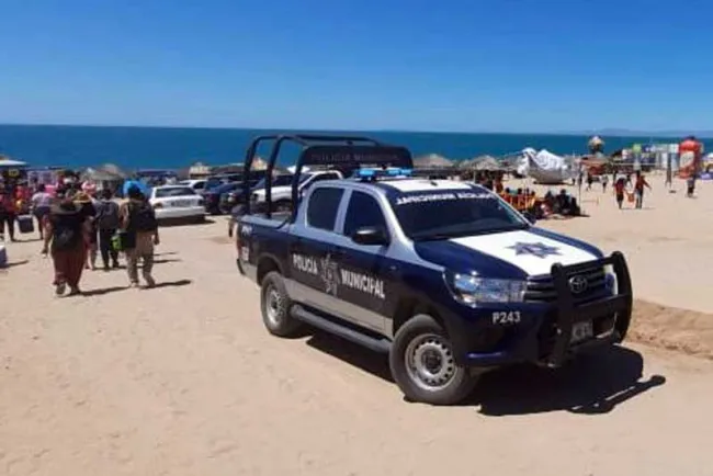 Ingresan más de 8 mil personas a Bahía de Kino el jueves