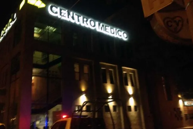 Lesionan a hermanos en riña campal