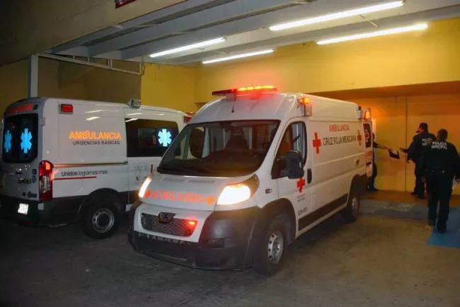 Levantan a persona y lo golpean en la Solidaridad
