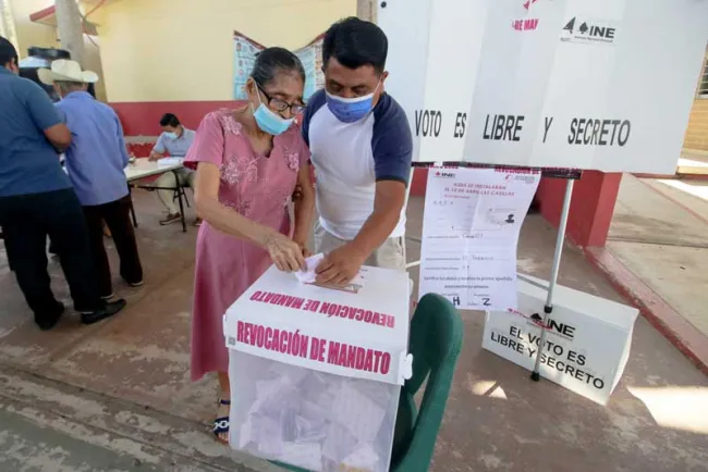 Declaran que la consulta de revocación no tuvo validez