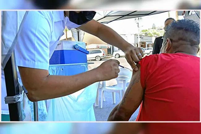 Llaman autoridades de salud a aprovechar vacunas