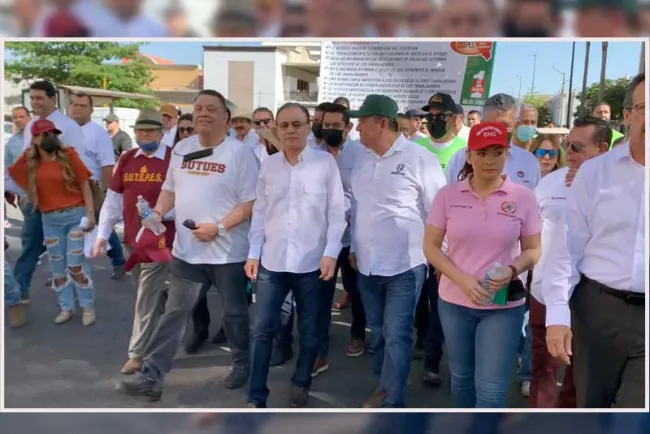 Encabeza Gobernador desfile del Día del Trabajo