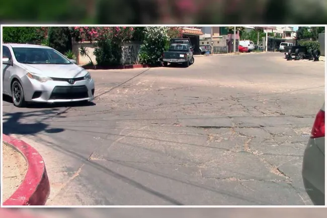Piden rehabilitación de calle en colonia Villa Bonita.