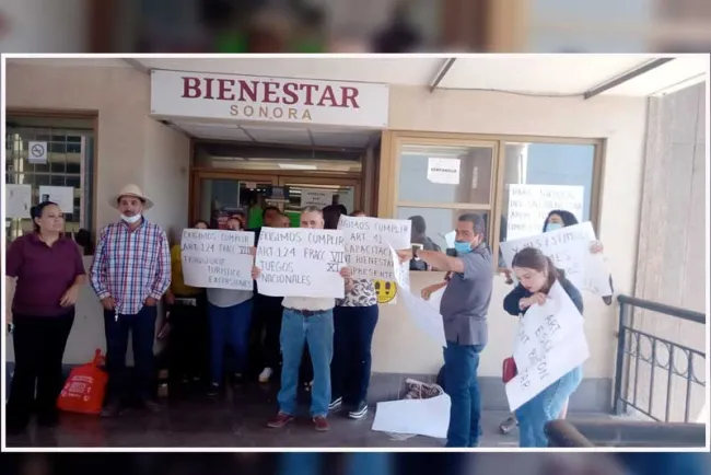 Realizan paro trabajadores de la Secretaría de Bienestar
