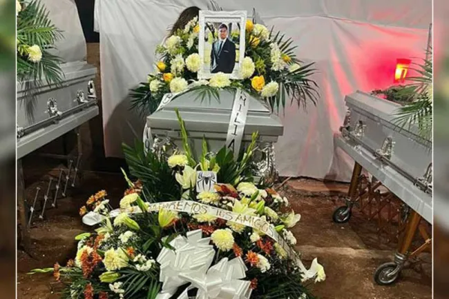 Sepultarán a familia perecida en Guaymas