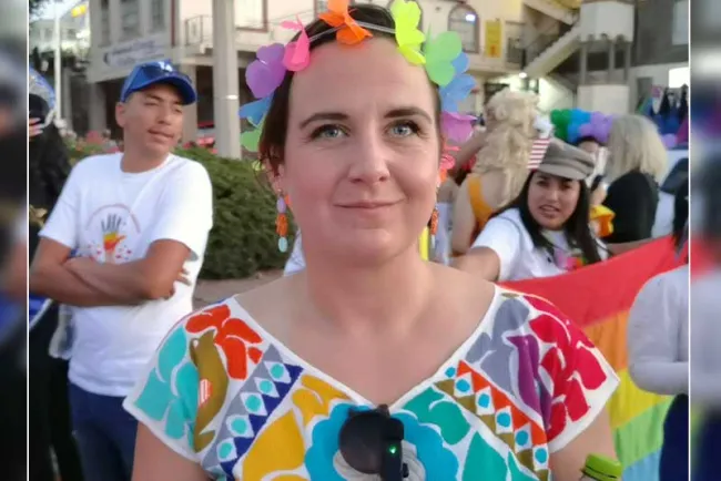 Se une Consulado Americano a marcha igualitaria