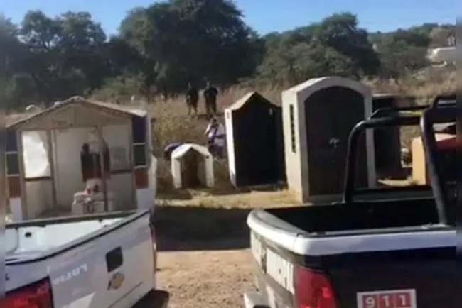 Encuentran a persona sin vida entre las capillas de la “Santa Muerte”