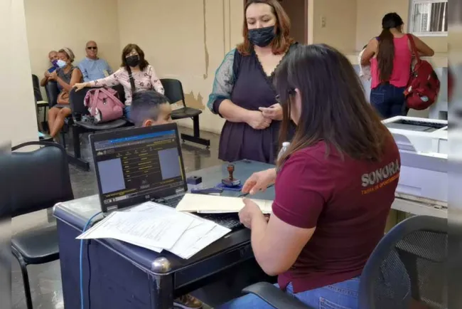 Eficientan atención en Registro Civil