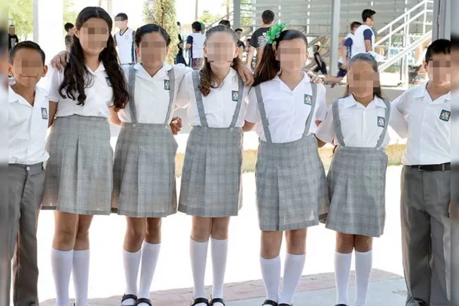 Analizan retomar entrega de uniformes escolares