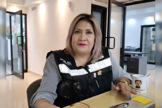 Atiende regidora Edith Reichel problemática de alumbrado público