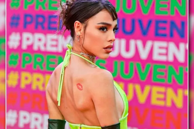 Danna Paola luce impactante vestido transparente; fans se sorprenden por su delgadez