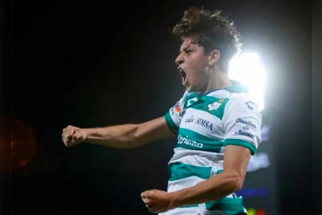 Un mexicano más a Europa; Jordan Carrillo ficha con el Sporting de Gijón