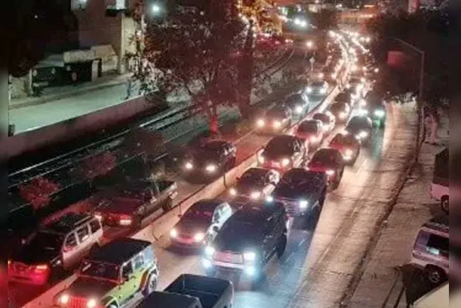 Estudian nuevas estrategias para tráfico vehicular