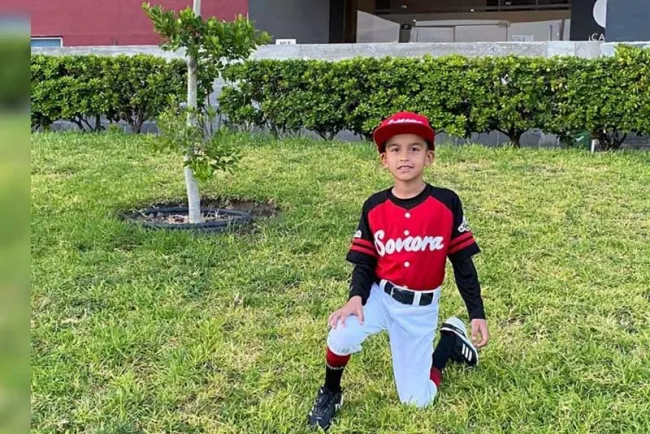 Destaca niño nogalense en torneo nacional de beisbol Premoyote