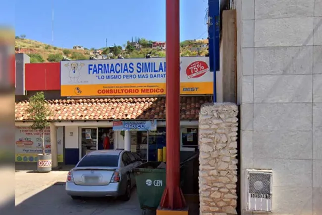 Asalto con arma blanca en farmacia, se llevan más de 2 mil pesos