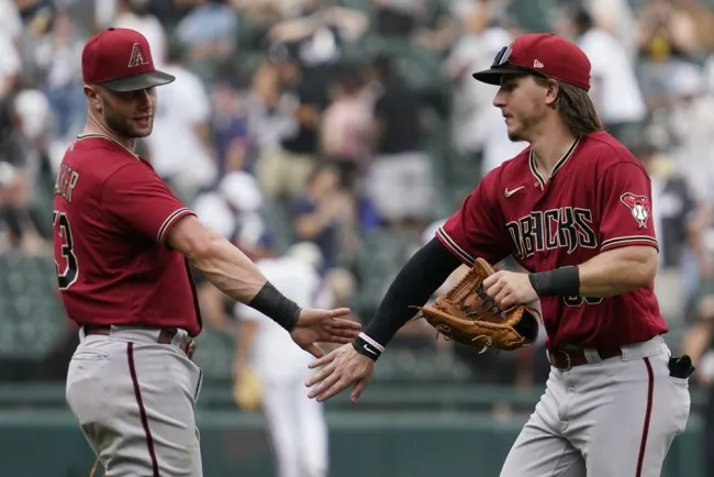 Dbacks completan barrida