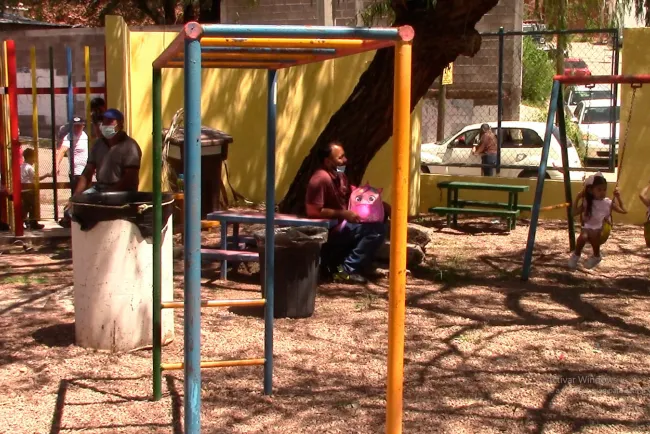 Complace a padres regreso a clases