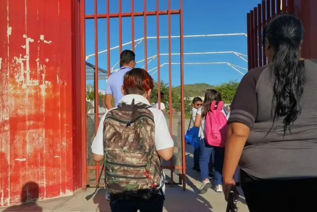 Reporta SEC regreso tranquilo a clases