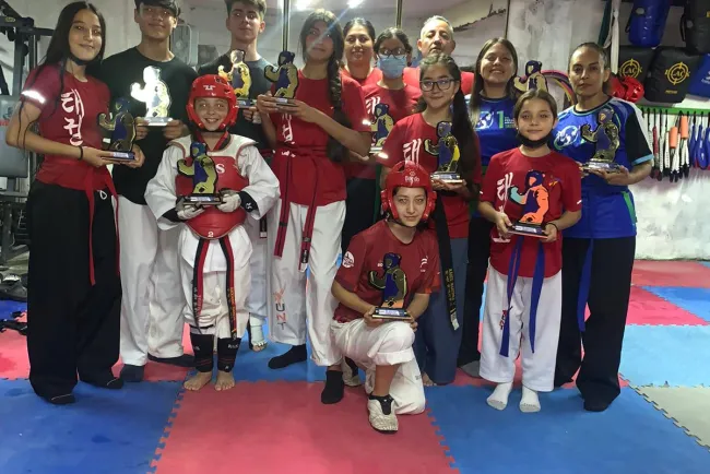 Lucen Aguilas en TKD