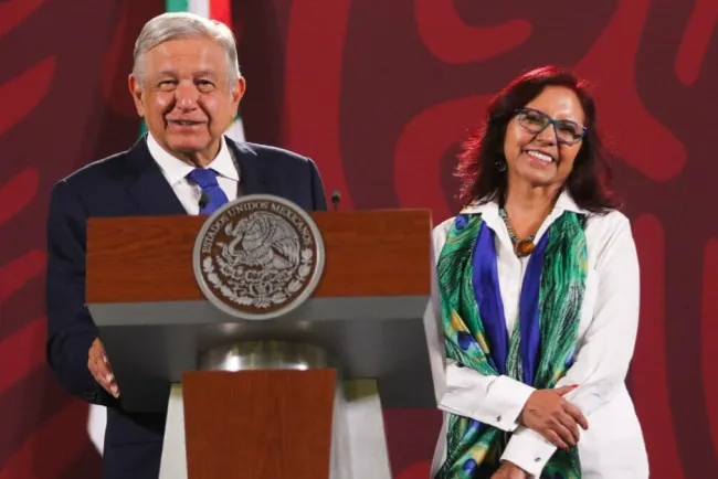 Asume Leticia Ramírez cargo como titular en la SEP
