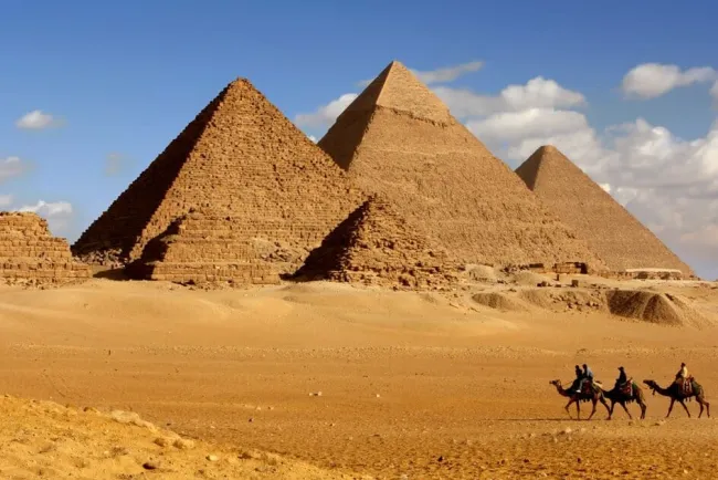 Proponen nueva teoría sobre construcción de las Pirámides de Giza