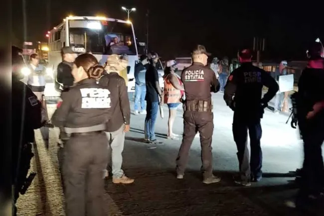 Detienen a 6 personas por bloqueo de la Cuatro Carriles
