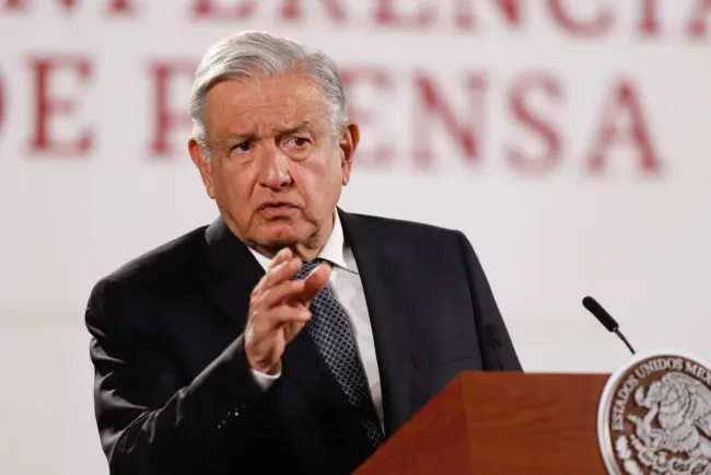 Rechaza AMLO espionaje a periodistas con Pegasus: ‘es mentira’