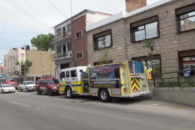 Bomberos adquieren dos unidades con aportaciones ciudadanas