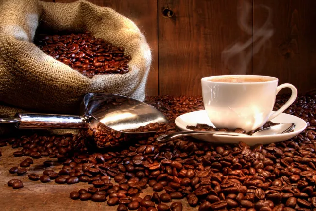 Descubre que marcas de café son tramposas y dañinas