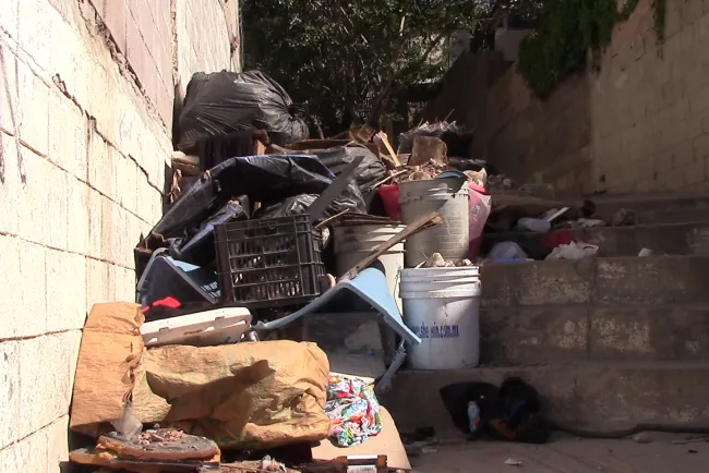 Reportan abandono de basura en Nuevo Nogales
