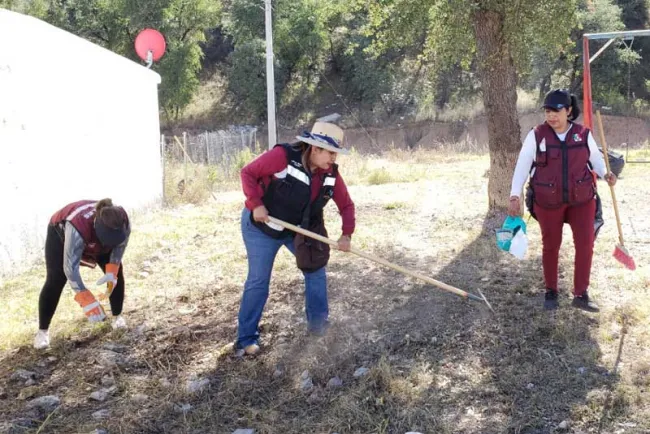 Realizan campaña integral en La Mesa